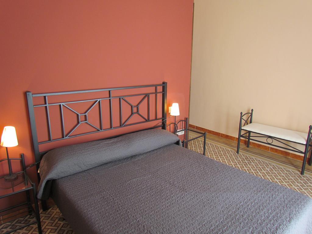 Hostal Las Rumbas นูเอวาลอส ห้อง รูปภาพ